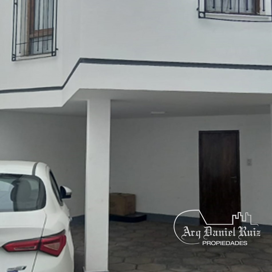 Casa Duplex en Entre Rios 400