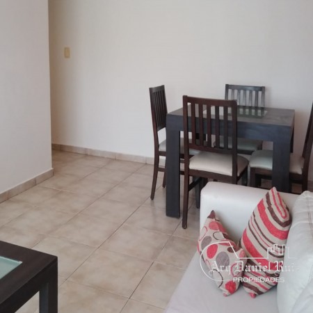 ¡OFERTA! DEPARTAMENTO 2 DORMITORIOS EN VENTA. Muñecas 1a cuadra. 