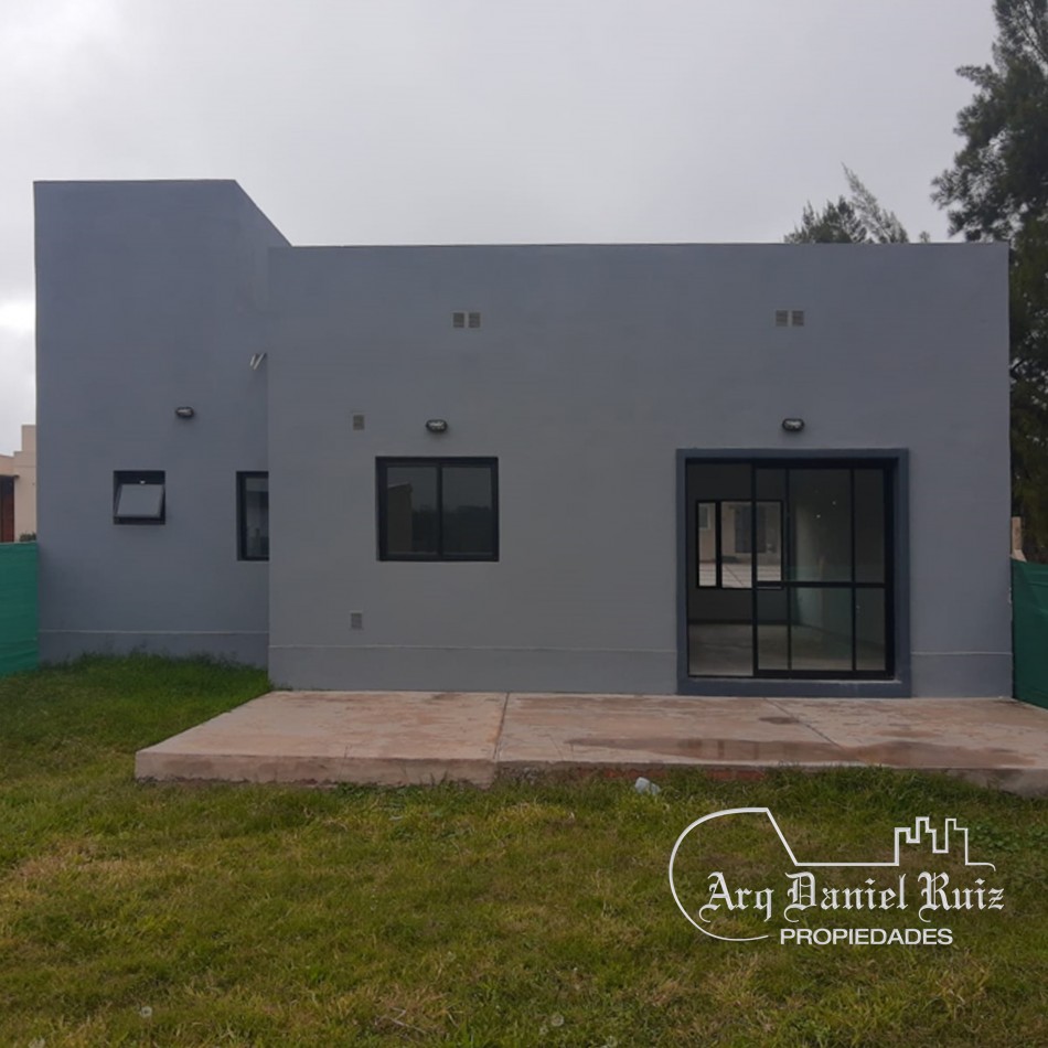 ¡HIPEROFERTA! Casa en Venta en Praderas del Nogal