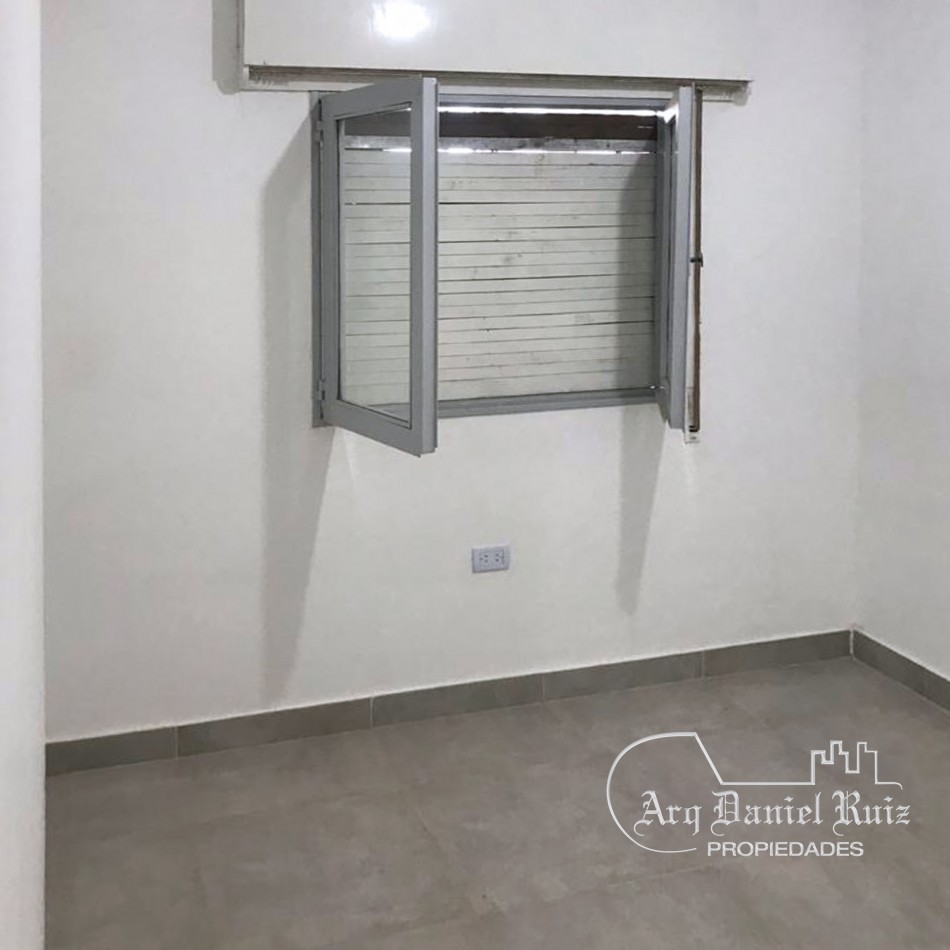 Departamento Renovado en Venta en Cuba al 1200