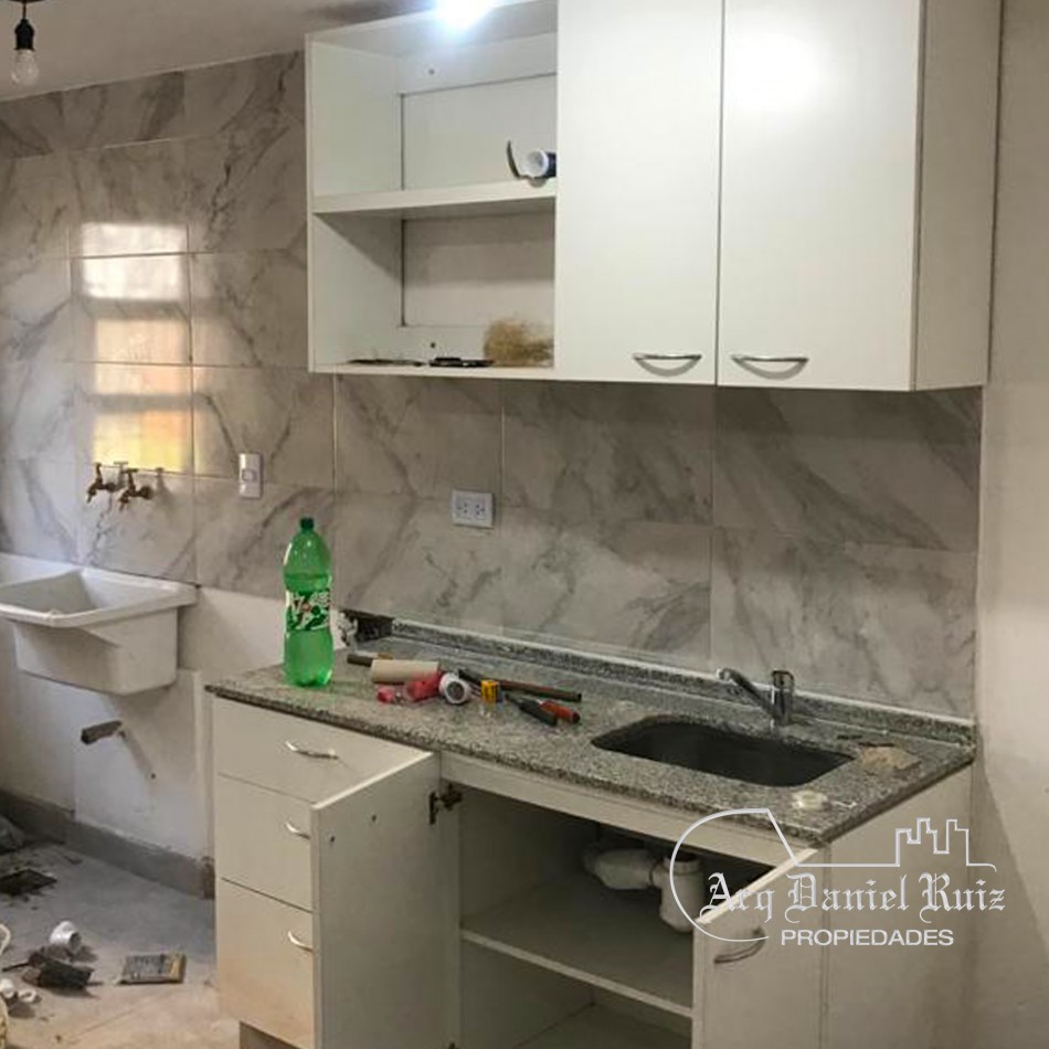 Departamento Renovado en Venta en Cuba al 1200