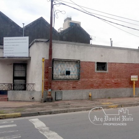 Terreno en Av. Roca 1100 en Venta