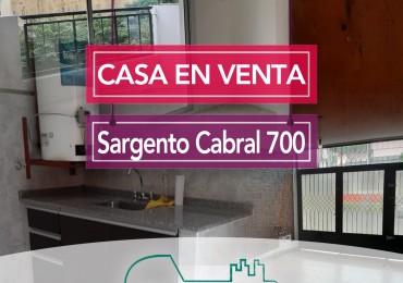 HERMOSA CASA EN VENTA. Sargento Cabral al 700.